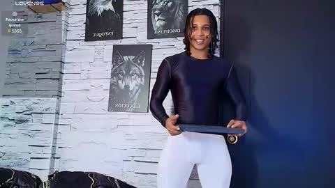 Snapshot of jhay_wheeler777 chatting on 05/07/26, 04:45 jhay_wheeler777 online show from 05/07/26, 04:45