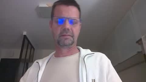 jhmec44000 online show from 05/31/26, 08:54