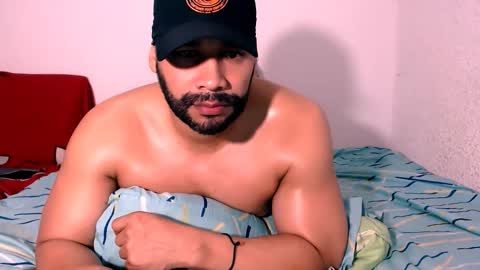 En moreno online show from 11/09/25, 03:32