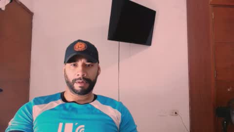 En moreno online show from 01/13/26, 12:54