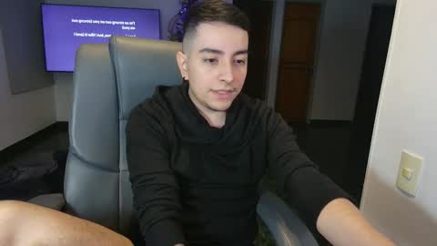 Jhoan Saenz online show from 11/19/25, 02:22