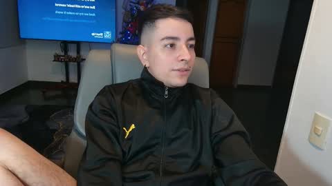 Jhoan Saenz online show from 11/19/25, 10:54