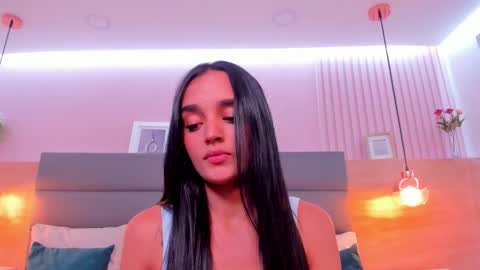 Jhoana  online show from 10/16/25, 06:53