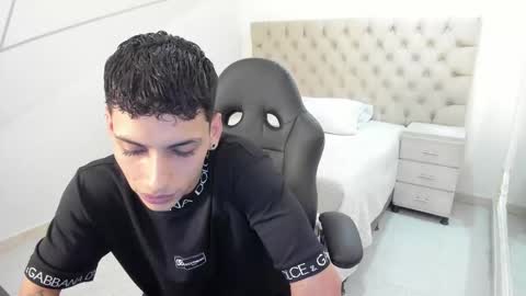 Snapshot of jhoanleandro chatting on 09/21/25, 05:09 jhoanleandro online show from 09/21/25, 05:09