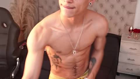 jhoanleandro online show from 03/10/26, 06:07