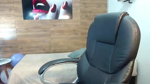 Jhoel online show from 10/11/25, 07:45