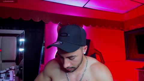 Jhojan Strong  online show from 01/30/25, 10:08