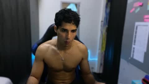 jhon online show from 10/04/25, 04:43