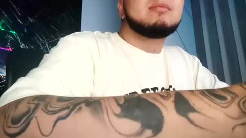 Snapshot of jhon_gottti chatting on 01/11/25, 11:24 jhon online show from 01/11/25, 11:24