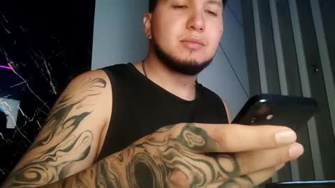 Snapshot of jhon_gottti chatting on 01/22/25, 05:05 jhon online show from 01/22/25, 05:05