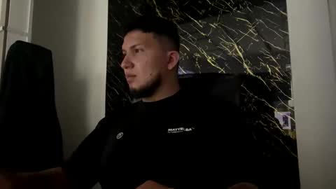 Snapshot of jhon_gottti chatting on 09/24/25, 03:37 jhon online show from 09/24/25, 03:37