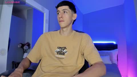 Jhon online show from 12/20/25, 12:34