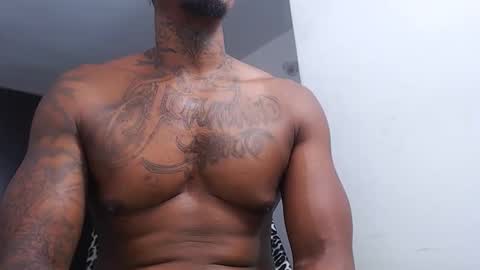 Snapshot of jhon_tomson1 chatting on 11/01/25, 09:06 Jhon Tomson online show from 11/01/25, 09:06