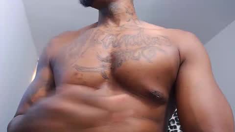 Snapshot of jhon_tomson1 chatting on 11/30/25, 06:45 Jhon Tomson online show from 11/30/25, 06:45