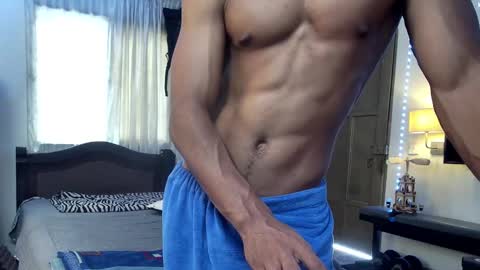 Snapshot of jhon_wich2 chatting on 02/27/25, 04:43 Jhon wich2 online show from 02/27/25, 04:43