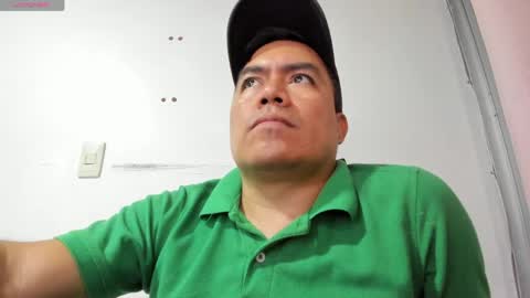 jhonatan_morales_s online show from 04/19/26, 02:11