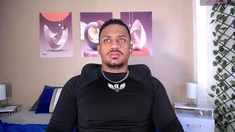 Snapshot of jhonblacke chatting on 12/15/24, 01:22 jhon online show from 12/15/24, 01:22