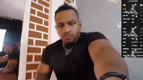Snapshot of jhonblacke chatting on 12/31/24, 01:08 jhon online show from 12/31/24, 01:08