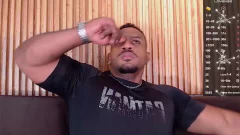 Snapshot of jhonblacke chatting on 09/21/25, 06:20 jhon online show from 09/21/25, 06:20