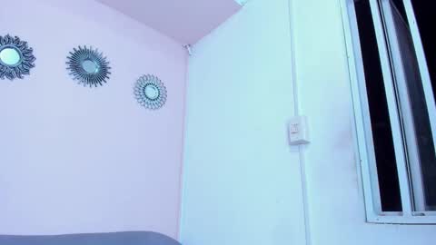 Snapshot of jhonjairo85 chatting on 09/13/25, 03:50 Jhon online show from 09/13/25, 03:50