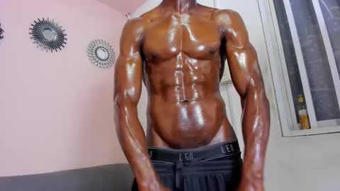 Snapshot of jhonjairo85 chatting on 09/29/25, 03:55 Jhon online show from 09/29/25, 03:55