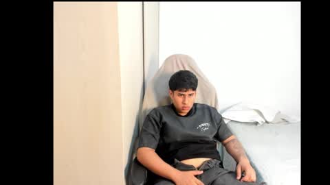 jhonny_dickm online show from 09/17/25, 09:05
