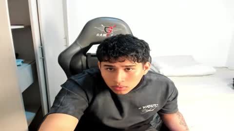 jhonny_dickm online show from 09/22/25, 08:00