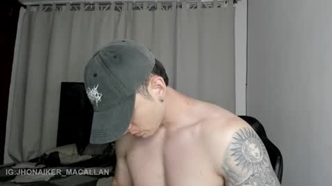 Jhonaiker online show from 03/18/26, 10:57