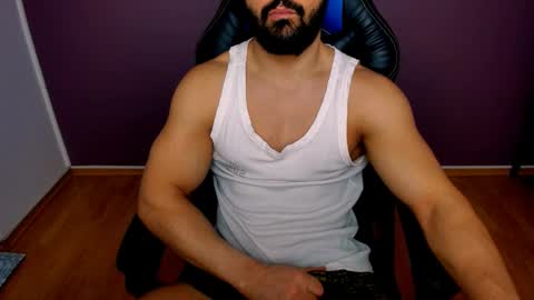 Snapshot of jhonnyboy007 chatting on 01/09/25, 08:45 Black Diamond online show from 01/09/25, 08:45