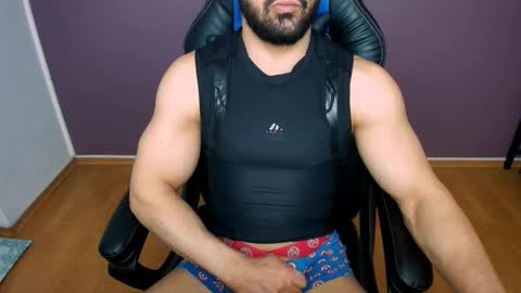 Snapshot of jhonnyboy007 chatting on 02/27/25, 09:00 Black Diamond online show from 02/27/25, 09:00