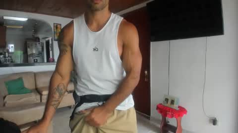 jh online show from 11/18/25, 07:07