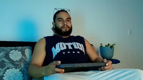 Jhony online show from 07/23/26, 05:05