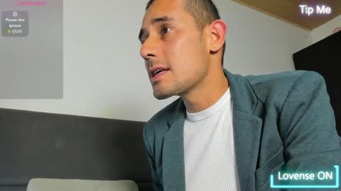 Jhony Alzate online show from 04/09/26, 02:44