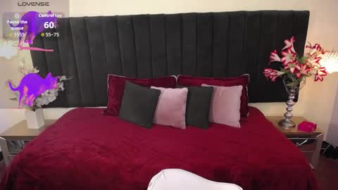 Snapshot of jhos_padill chatting on 10/29/25, 01:35 jhos online show from 10/29/25, 01:35