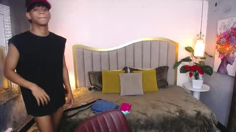 Snapshot of jhos_padill chatting on 12/03/25, 01:42 jhos online show from 12/03/25, 01:42