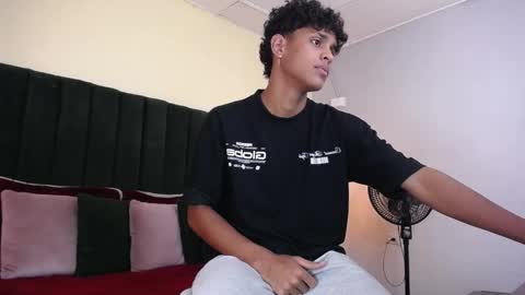 jhos online show from 02/11/26, 01:38