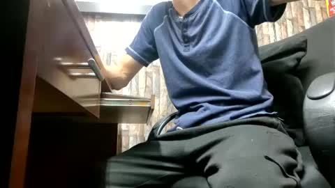 jhosuamoore2 online show from 11/10/25, 10:31