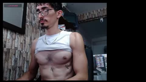 jhosuamoore2 online show from 04/18/26, 07:58