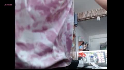 jhosuamoore2 online show from 04/23/26, 08:22