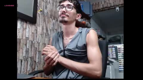 jhosuamoore2 online show from 06/05/26, 12:39