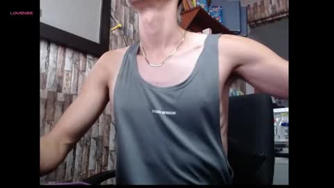 jhosuamoore2 online show from 06/06/26, 01:16