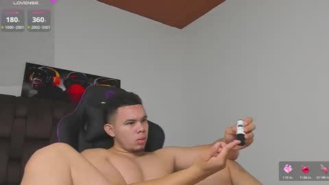 Jhonatan80  online show from 03/05/25, 07:05