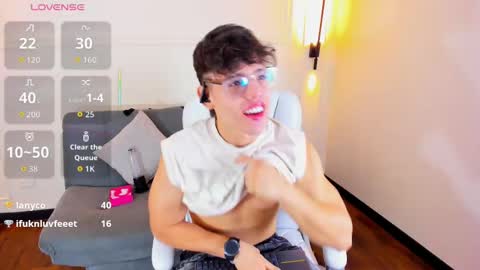 jhoumod_21 online show from 09/09/25, 10:15