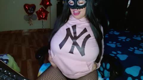 Jhulia online show from 02/28/25, 08:50