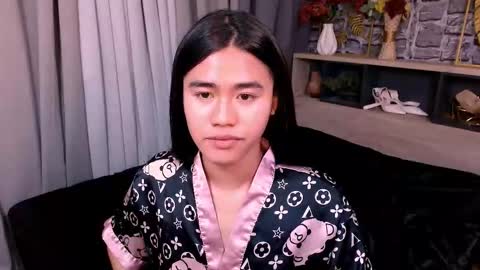 Snapshot of jhuliana_and_charles_room chatting on 03/09/26, 06:56 jhuliana_and_charles_room online show from 03/09/26, 06:56