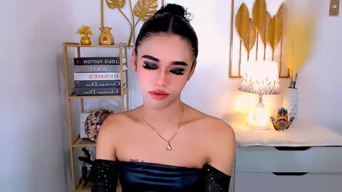 julie online show from 01/02/25, 04:20