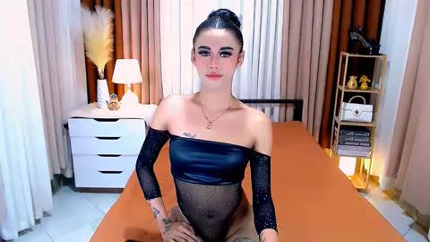 julie online show from 01/17/25, 05:00