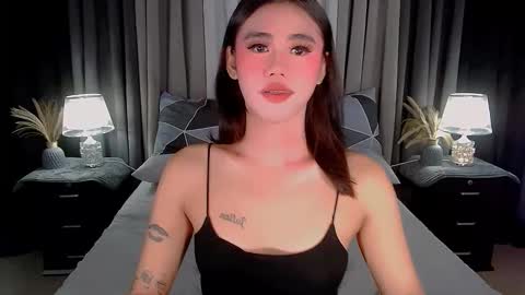 julie online show from 09/15/25, 02:55