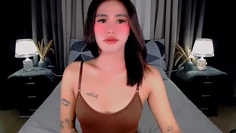 julie online show from 09/23/25, 04:26