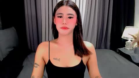 julie online show from 11/17/25, 04:40